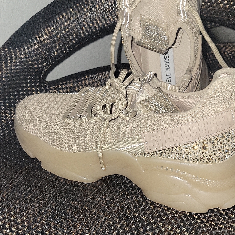 Steve Madden Tan Chunky Knit Sneakers